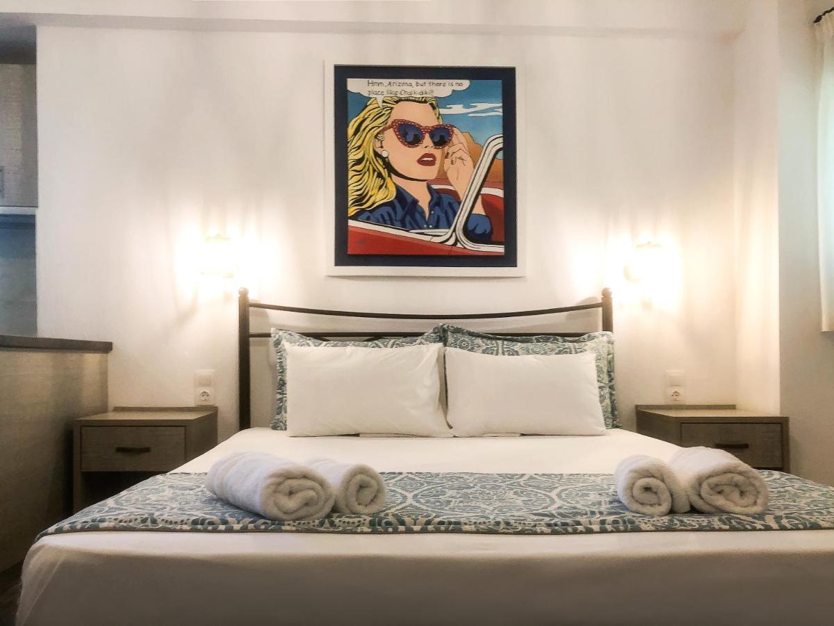 וורוורו Alexandros Hotel Apartments מראה חיצוני תמונה