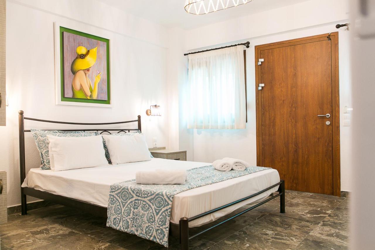 וורוורו Alexandros Hotel Apartments מראה חיצוני תמונה